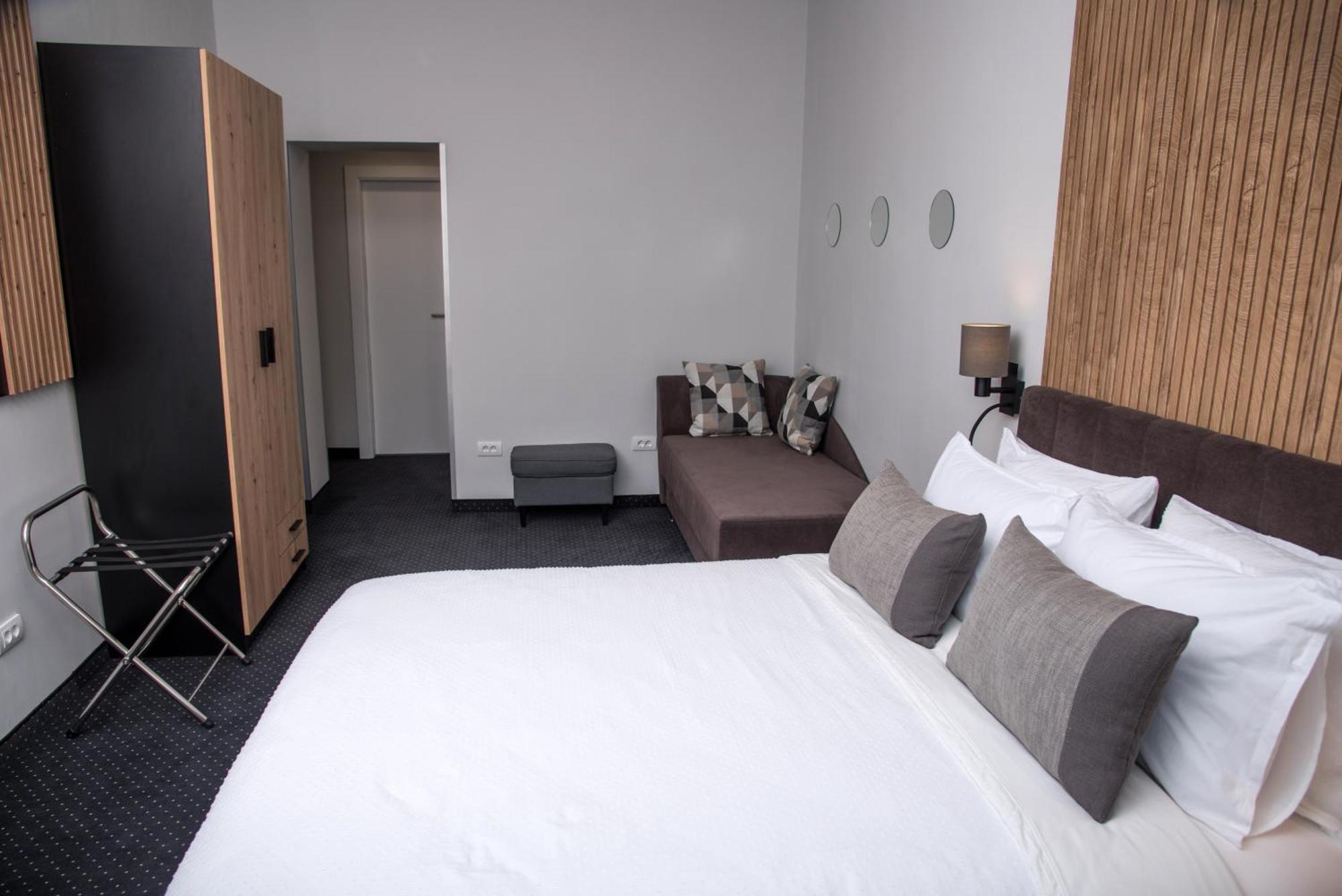 Republic Square Luxury Suites Belgrad Exterior foto